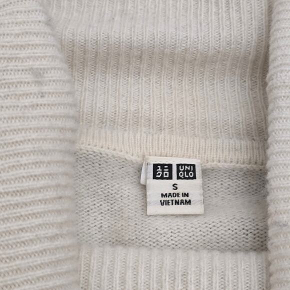 Uniqlo 100% Cashmere Cream Turtleneck Sweater S Soft Luxe Minimalist old money - Picture 4 of 6
